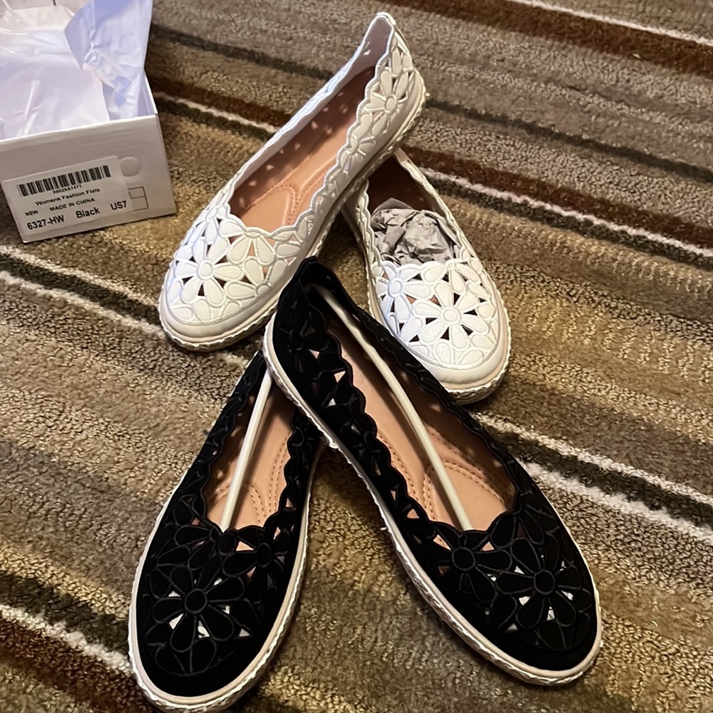WOMENS flat shoes